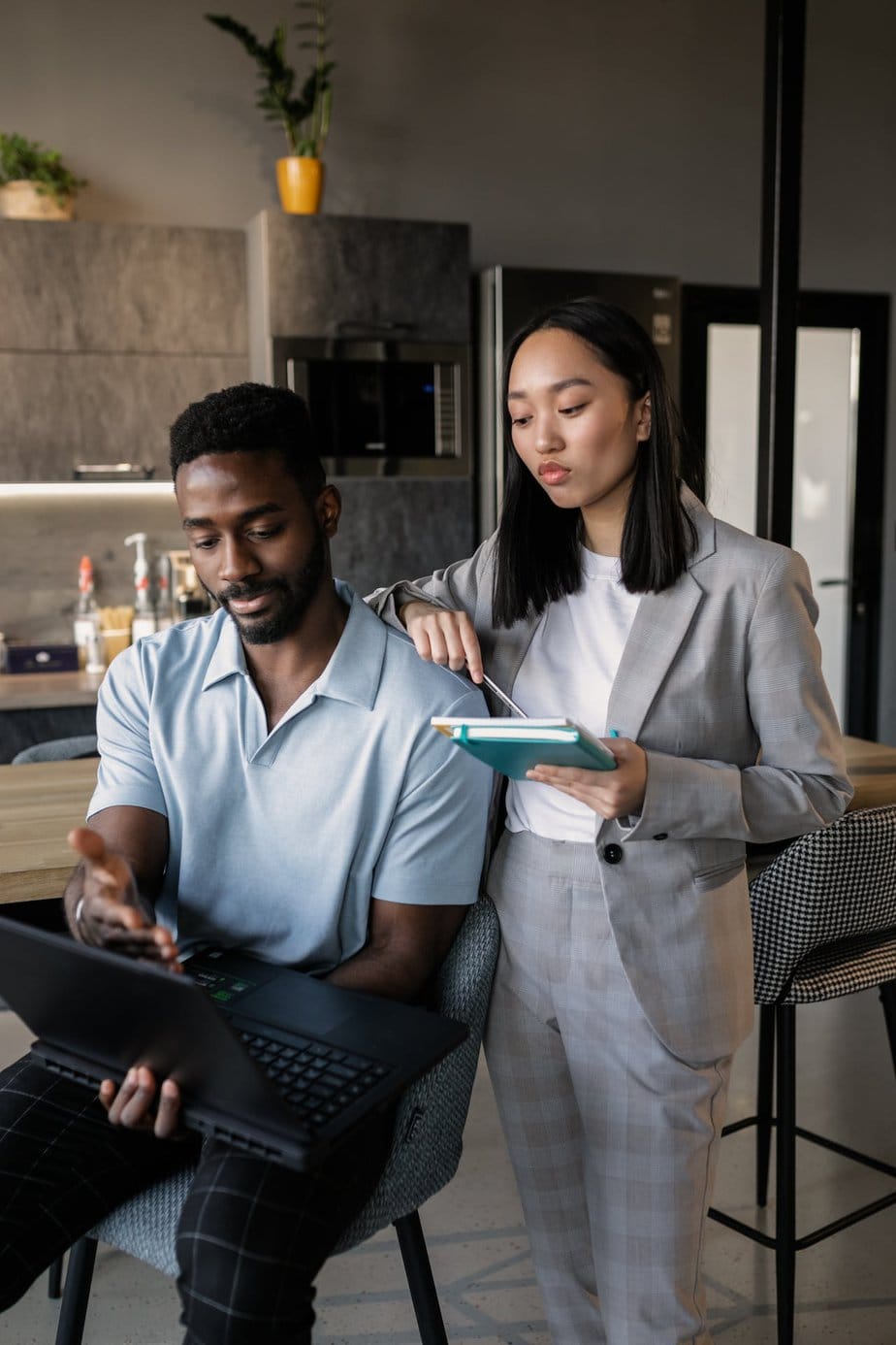 5 Signs That You’re Not Running Your Business Efficiently Enough and How to Turn Things Around