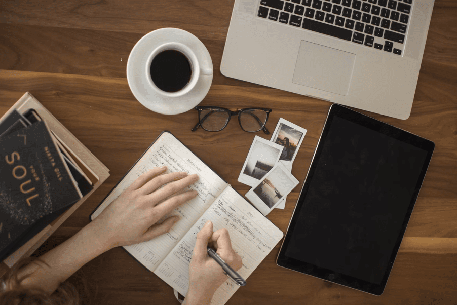 Trying To Find The Right Editor For Your Book? Here’s A Useful Guide