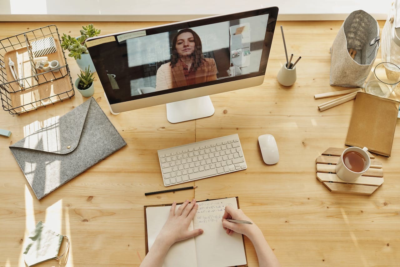 How Can Adaptive Learning Platforms Revolutionize Marketing?