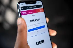 instagram graphic design