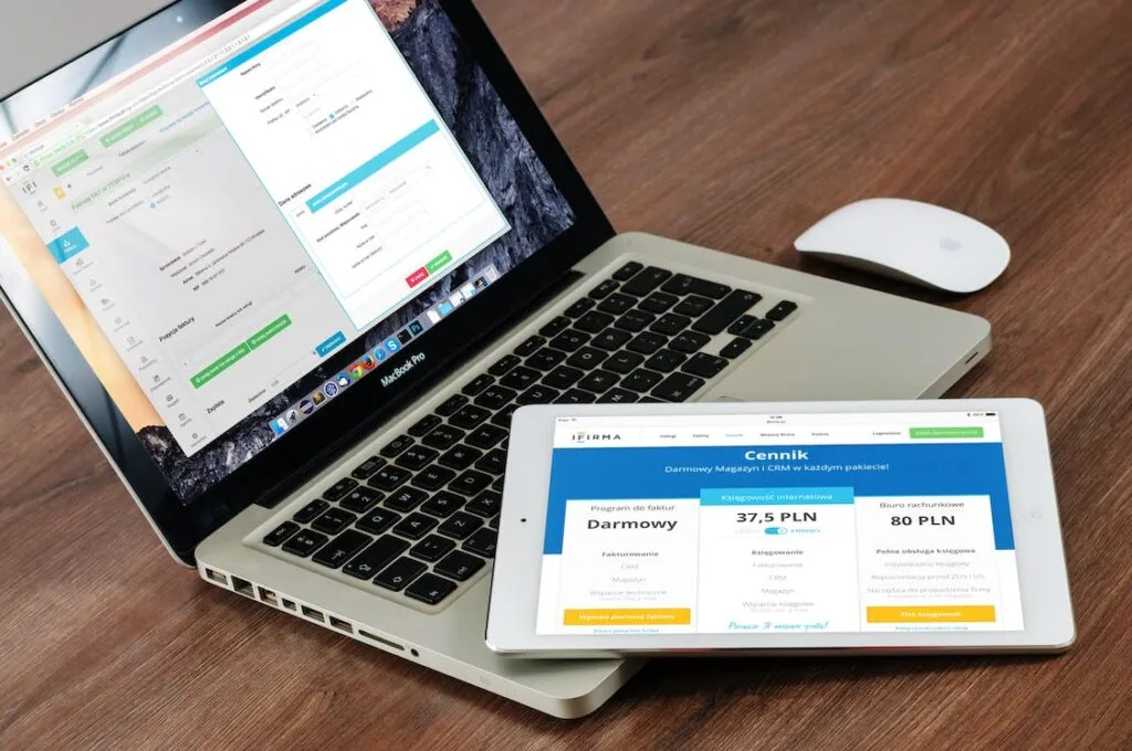 Small-Business-Web-Wizardry-How-to-Make-Your-Site-a-Marketing-Marvel-001