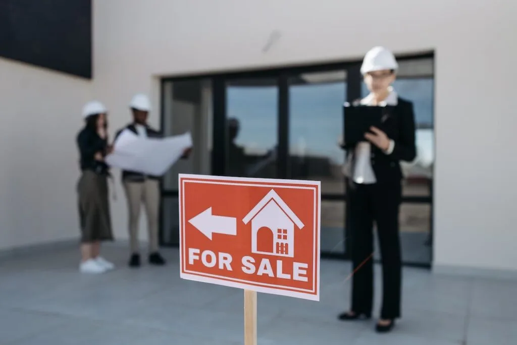 Effective-Strategies-for-Marketing-Your-Real-Estate-002