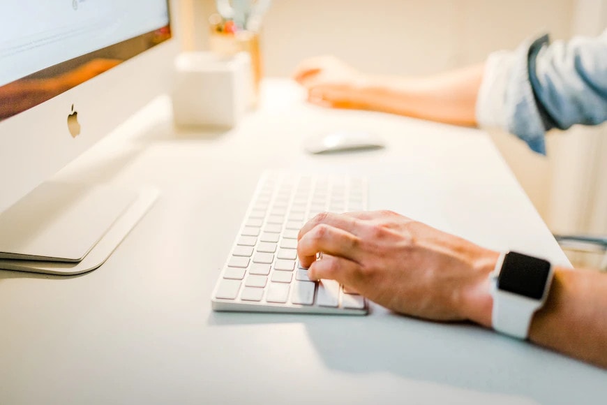 Interesting Online Tools For Indecisive People