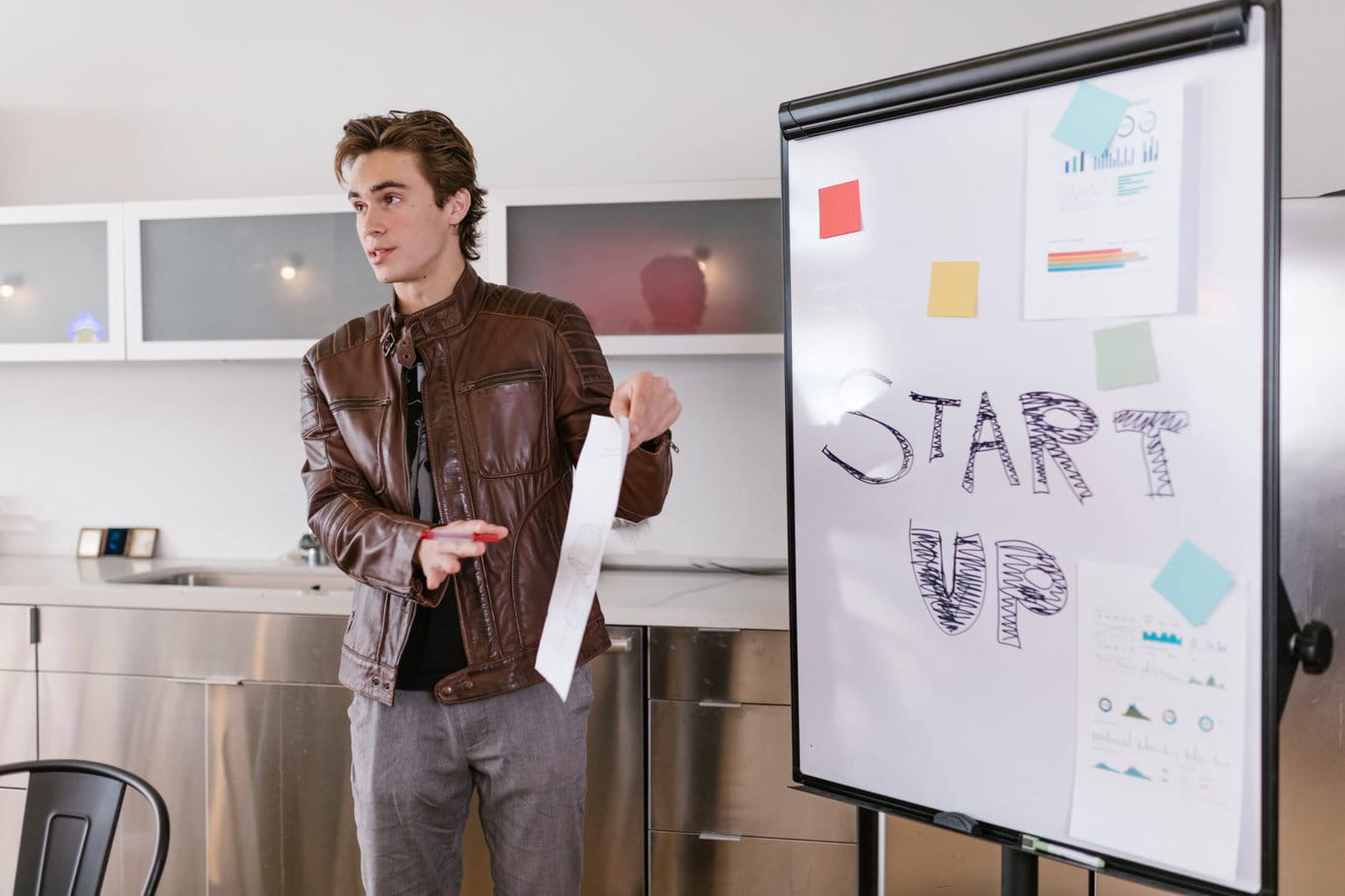 How to Choose a Professional SEO Company to Promote Your New Startup Online?