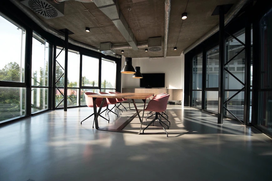 A Go-To Guide to Starting a Small Business That Succeeds