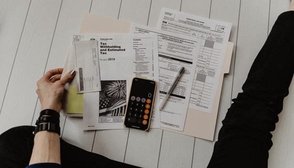 How to Manage Your Money: Top Ways to Easily Manage Your Finances